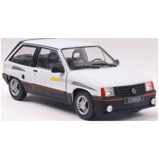 Whitebox 1:24 Scale Opel Corsa