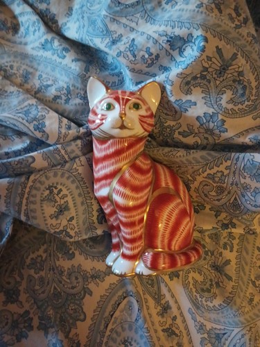 Royal crown derby paperweight - ,