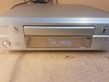 DENON COMPACT DISC PLAYER