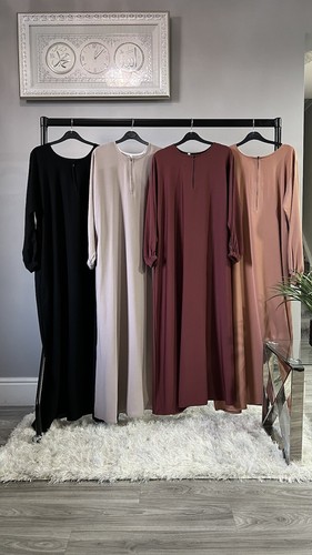 Plain coloured dubai abayas - dubai,