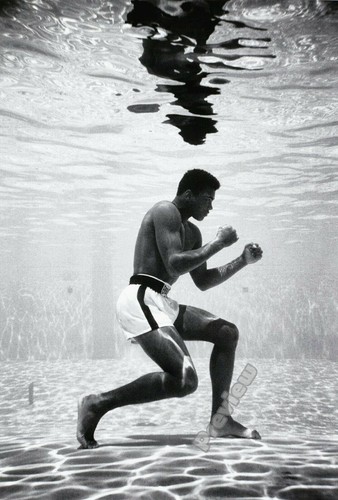 Muhammad ali underwater posing - underwater,