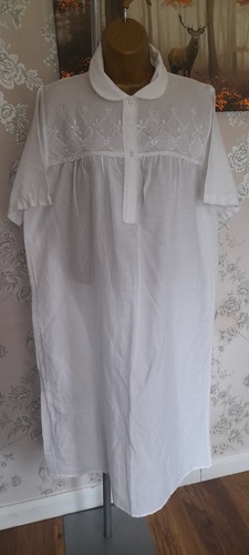 Vintage embroidered nightdress - embroidered,
