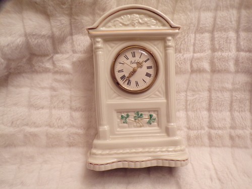 Vtg belleek mantel clock - vtg,