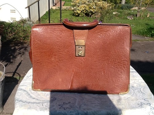 Vintage leather briefcase - vintage, briefcase/