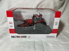 UNIVERSAL HOBBIES 1/32 VALTRA
