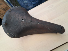 VINTAGE WRIGHTS LEATHER SADDLE