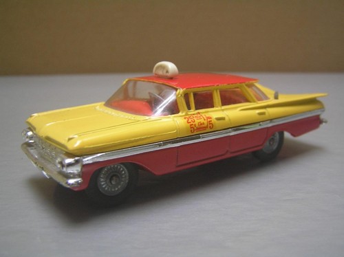 Corgi toys 480 chevrolet - corgi,