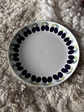 ARABIA FINLAND POMONA PLUM 12"