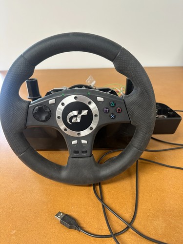 Logitech driving force pro - logitech,