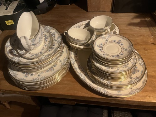 Minton avonlea bone china - bone,