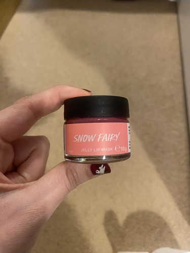 Lush snow fairy - snow, lip