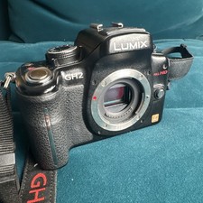 Lumix GH2 Micro Four Thirds