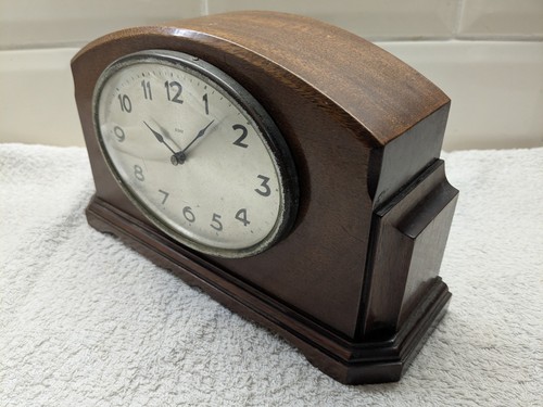 Vintage day wooden - 8, mantle