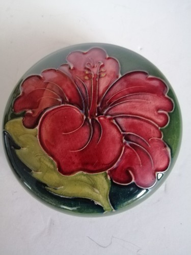 Vintage moorcroft red - vintage,
