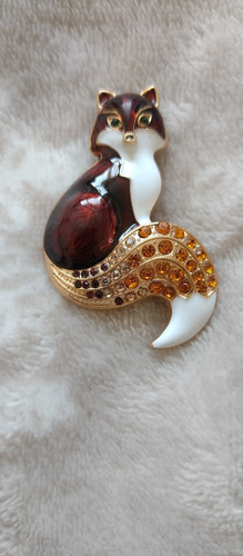 Brown tone fox enamel and - tone,