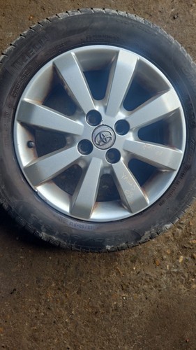 Toyota yaris mk2 2008 - yaris,
