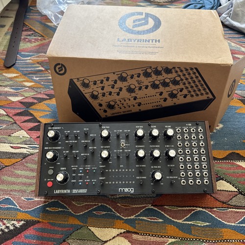 Moog labyrinth semi modular - labyrinth, semi-modular