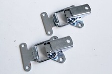 2x SMALL TOGGLE CATCH, CLIPS HOOKS - BONNET BOOT FASTENER CASES BOX LID DUCTING