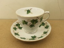 VINTAGE Colclough Ivy Leaf