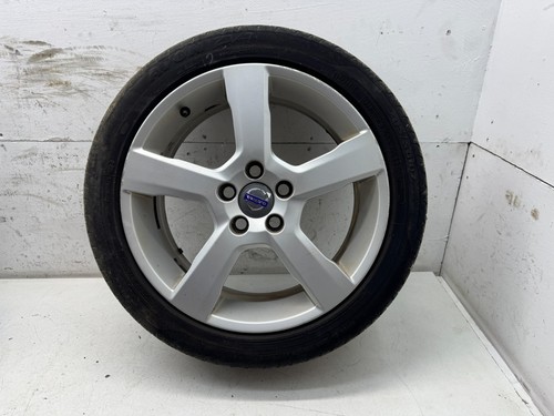 Volvo c30 s40 v50 design - c30,