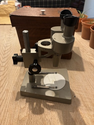 Prior x35 microscope model - prior,