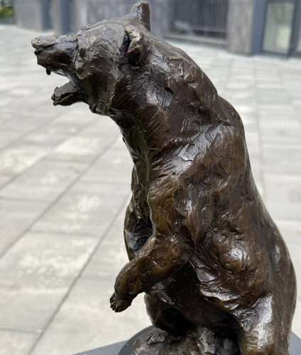 Bear bronze statue animal - bear,