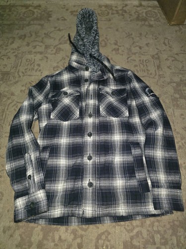 Size large superdry hoodes - size,