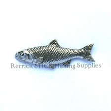 ONE PEWTER BADGE FOR WALKING