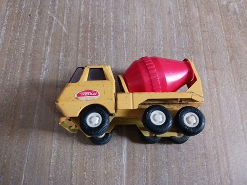 Vintage 1970s red - vintage,