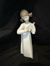 Girl with the Guitar by Lladro