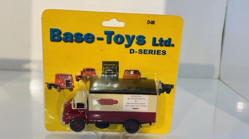 Base toys scale 08 - scale, ford