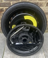 Audi Q2 GENUINE / TT RS space