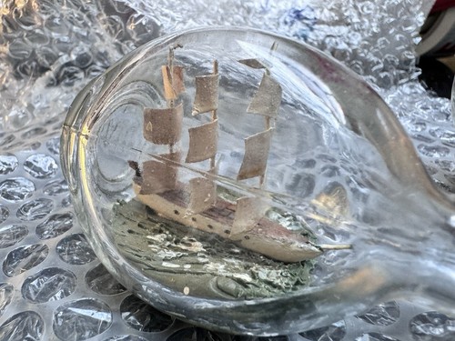 Miniature sailing boats a - 2,