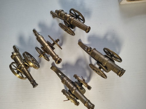Vintage brass small - brass,