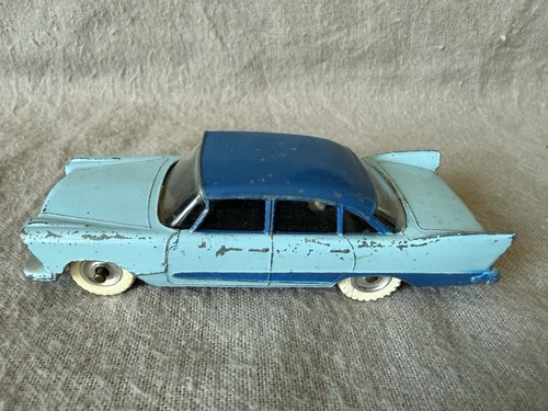 Dinky toys plymouth plaza - plymouth, 178