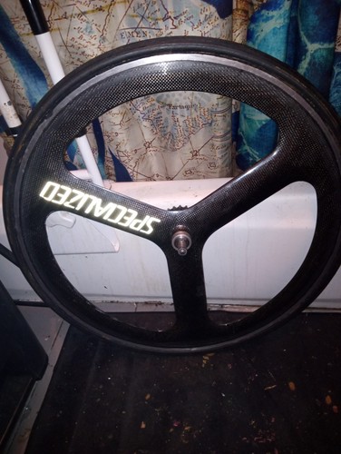 Rear wheel specialized - specialized, tri