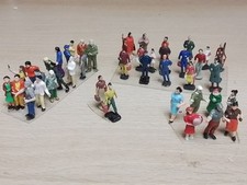 PREISER STILL UNKNOWN BRAND HO. 45 CHARACTERS FIGURES STANDING BULK. LOT 10
