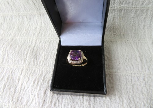 Vintage 9ct yellow gold - vintage,