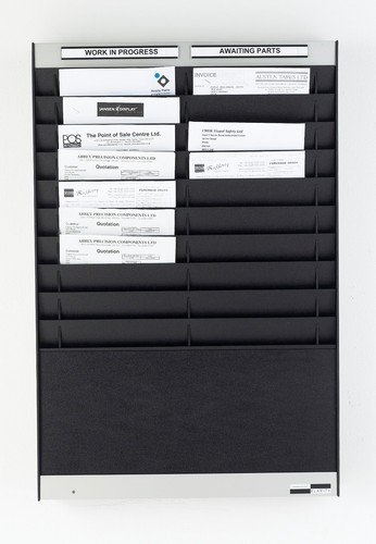 Black workshop job card - black,