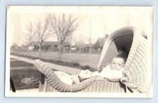 Old Vintage Photo SOLO BABY IN WICKER STROLLER CARRIAGE PRAM SNAPSHOT PICTURE