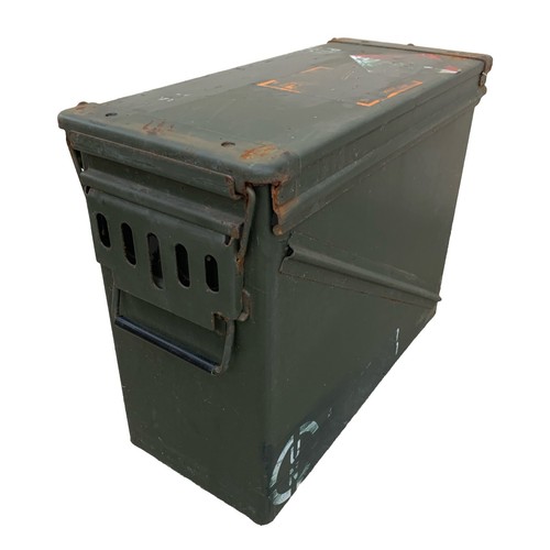 Used metal army - ,