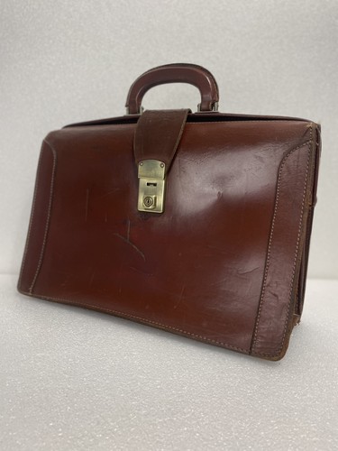 Vintage brown leather doctor - vintage,