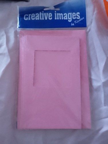 Pack pink square photo - of,