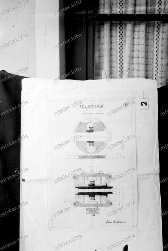 Negative-Technical-Drawing-Par