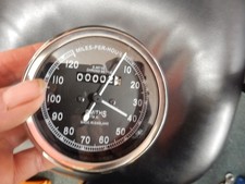 SMITHS CHRONOMETRIC SPEEDO 10-120MPH BLACK FACE S.467/59/L NOS