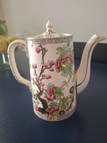 Aynsley floral bone china - floral,