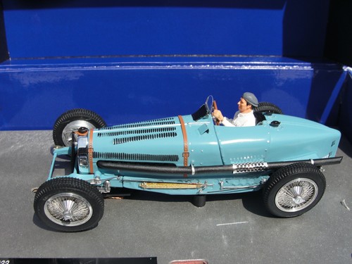 Mans miniatures bugatti - miniatures,