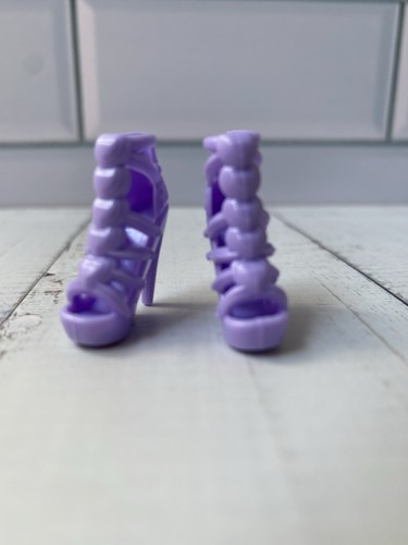 Barbie doll purple lilac - purple, heart