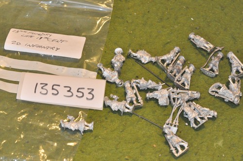 28mm marlburian castings - /,