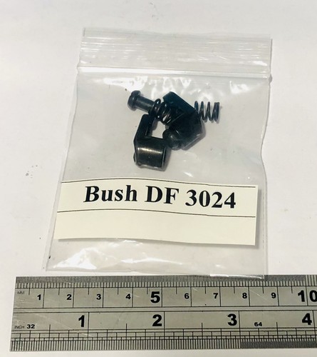 Shuttle race clasp - clasp, screw